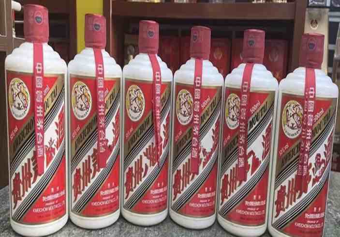 卫滨回收茅台酒